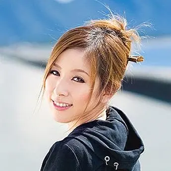 Shih-019 Yuria